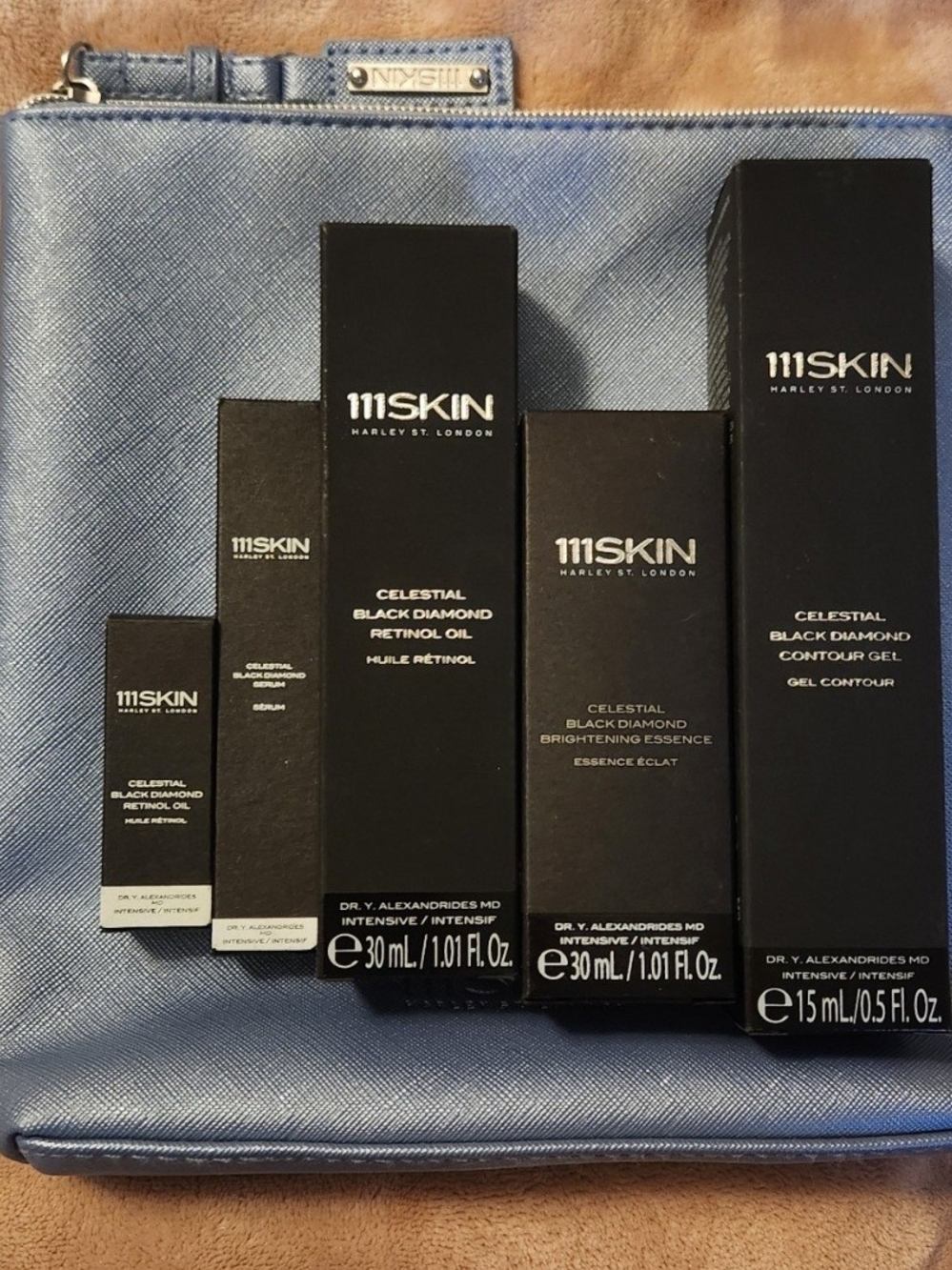 111SKIN Celestial Black Diamond Set in Black